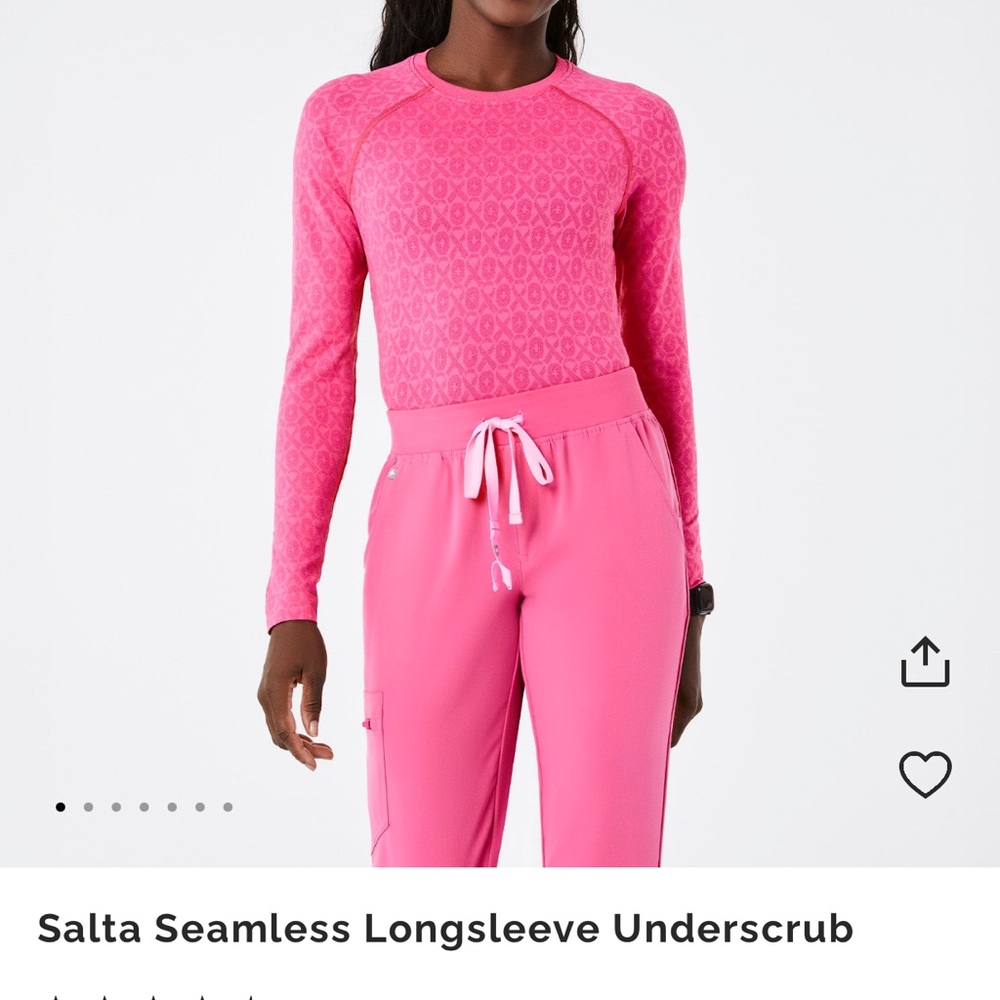 Seamless figs underscrub